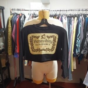 Black Cropped Long Sleeve Graphic Top